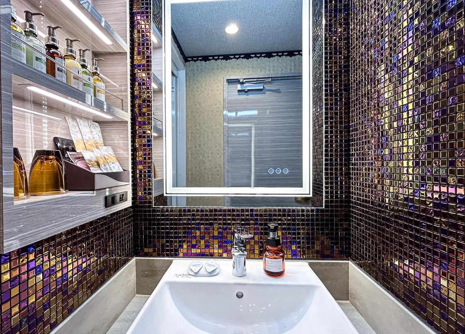 Hotel Balibali 鶯谷 Tokyo